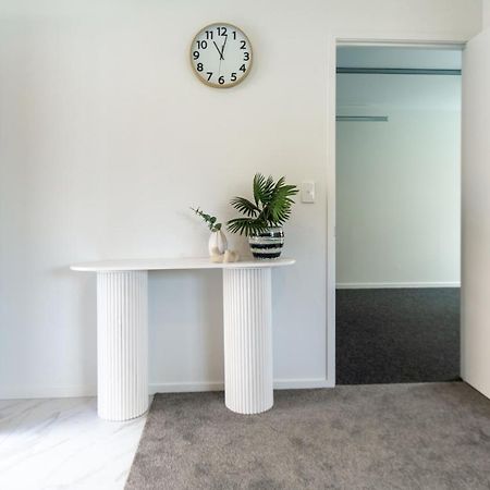 Riccarton 2 Bed 1 Bath W/Garage Leilighet Christchurch Eksteriør bilde
