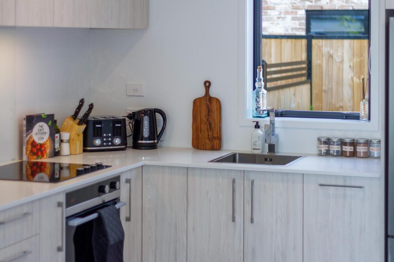 Riccarton 2 Bed 1 Bath W/Garage Leilighet Christchurch Eksteriør bilde