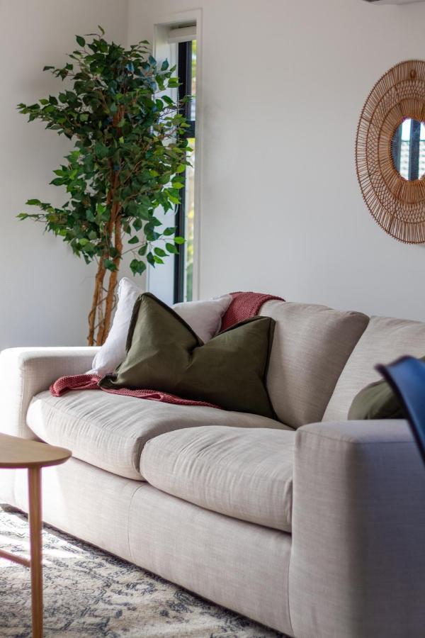 Riccarton 2 Bed 1 Bath W/Garage Leilighet Christchurch Eksteriør bilde